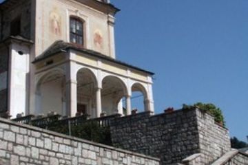 Chiesa di San Maurizio - Vista e scalinata