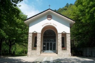 Tra le vie del Paese - Chiesa Madonna del Sasso