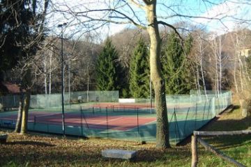 Tra le vie del Paese - Centro Sportivo