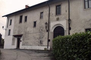 Frazione Vezzo - Castello